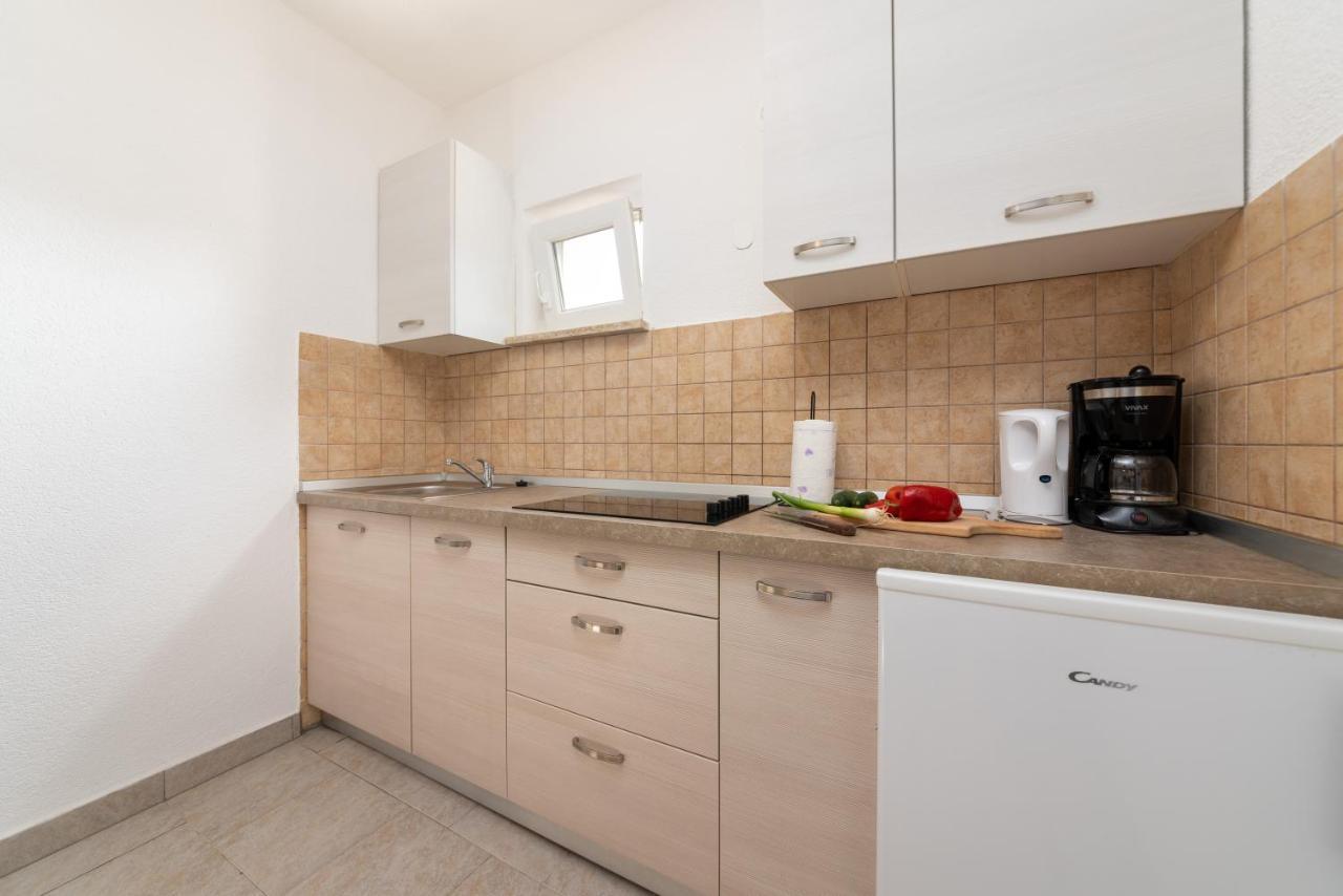 Apartments Oliva ポレッチ エクステリア 写真
