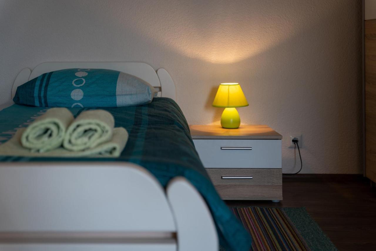Apartments Oliva ポレッチ エクステリア 写真