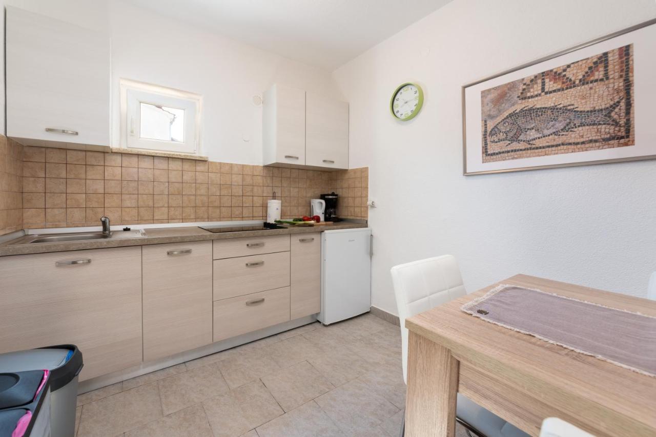 Apartments Oliva ポレッチ エクステリア 写真